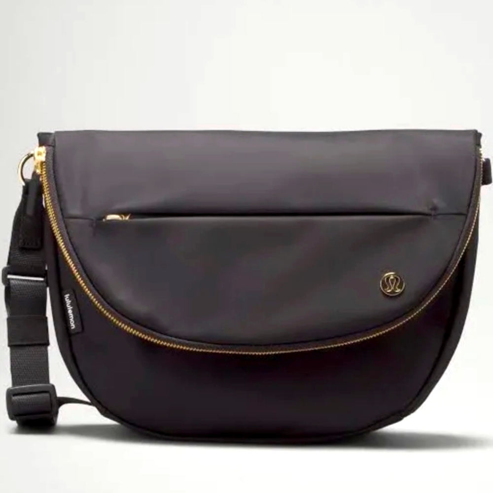Lululemon All Night Festival Crossbody Bag 2L